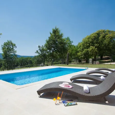 Villa Palachina Antishova Vozilici